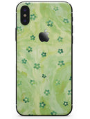Cute Watercolor Flowers over Green - iPhone X Skin-Kit