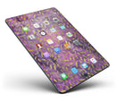 Daisy_Pedals_Over_Purple_Cloud_Mix_-_iPad_Pro_97_-_View_4.jpg