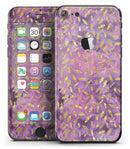 Daisy_Pedals_Over_Purple_Cloud_Mix_-_iPhone_7_-_FullBody_4PC_v2.jpg