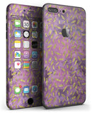 Daisy_Pedals_Over_Purple_Cloud_Mix_-_iPhone_7_Plus_-_FullBody_4PC_v3.jpg