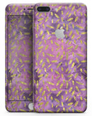 Daisy Pedals Over Purple Cloud Mix - Skin-kit for the iPhone 8 or 8 Plus