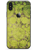 Dark Brown and Lime Green Cauliflower Damask Pattern - iPhone X Skin-Kit