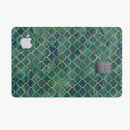 Dark Green Watercolor Quatrefoil - Premium Protective Decal Skin-Kit for the Apple Credit Card