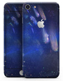 Deep Blue Unfocused Scratches - Skin-kit for the iPhone 8 or 8 Plus