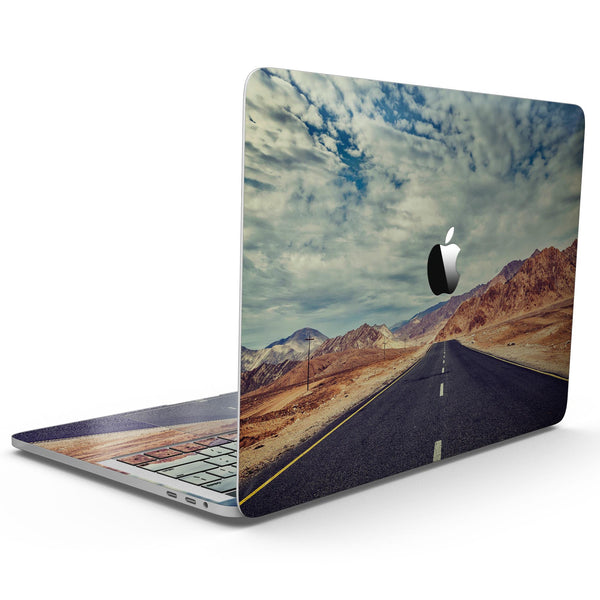 MacBook Pro with Touch Bar Skin Kit - Desert_Road-MacBook_13_Touch_V9.jpg?