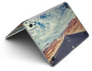 Desert_Road_-_13_MacBook_Air_-_V3.jpg
