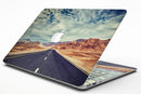 Desert_Road_-_13_MacBook_Air_-_V7.jpg