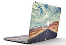 Desert_Road_-_13_MacBook_Pro_-_V5.jpg
