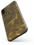 Dirt Covered Golden Plate - iPhone X Skin-Kit