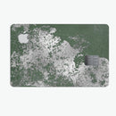 Distressed Silver Texture v6 - Premium Protective Decal Skin-Kit for the Apple Credit Card