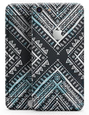 Ethnic Aztec Navy Point - Skin-kit for the iPhone 8 or 8 Plus