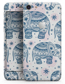 Ethnic Navy Seamless Aztec Elephant - Skin-kit for the iPhone 8 or 8 Plus