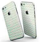 Faded_Aqua_Chevron_Pattern_-_iPhone_7_-_FullBody_4PC_v3.jpg