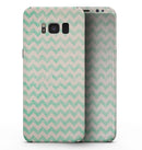 Faded Aqua Chevron Pattern - Samsung Galaxy S8 Full-Body Skin Kit