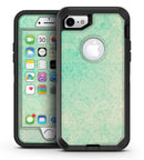 Faded_Aqua_Rococo_Pattern_iPhone7_Defender_V2.jpg