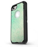 Faded_Aqua_Rococo_Pattern_iPhone7_Defender_V3.jpg