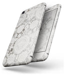 Faded Black and White Cauliflower Damask Pattern - Skin-kit for the iPhone 8 or 8 Plus