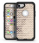 Faded_Black_and_White_Chevron_Pattern_iPhone7_Defender_V2.jpg