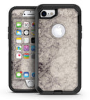 Faded_Brown_Damask_Pattern_iPhone7_Defender_V2.jpg