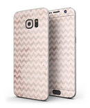 Faded_Cocoa_and_Light_Pink_Chevron_Pattern_-_Galaxy_S7_Edge_-_V3.jpg?