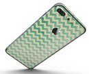 Faded_Green_Chevron_Pattern_-_iPhone_7_Plus_-_FullBody_4PC_v5.jpg