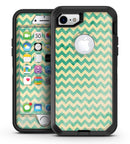 Faded_Green_Chevron_Pattern_iPhone7_Defender_V2.jpg