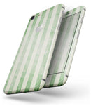 Faded Green Vertical Stripes - Skin-kit for the iPhone 8 or 8 Plus