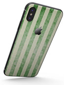 Faded Green Vertical Stripes - iPhone X Skin-Kit