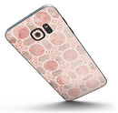 Faded_Red_Floral_Cross_Pattern_-_Galaxy_S7_Edge_-_V1.jpg?