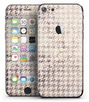 Faded_Sharp_Black_and_White_Pattern_-_iPhone_7_-_FullBody_4PC_v2.jpg