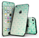 Faded_Teal_Oval_Pattern_-_iPhone_7_-_FullBody_4PC_v1.jpg