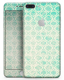 Faded Teal Oval Pattern - Skin-kit for the iPhone 8 or 8 Plus