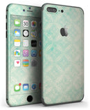 Faded_Teal_Overlapping_Circles_-_iPhone_7_Plus_-_FullBody_4PC_v3.jpg