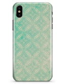 Faded Teal Overlapping Circles - iPhone X Clipit Case