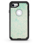 Faded_Teal_Snowflake_Pattern_iPhone7_Defender_V1.jpg