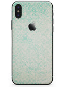 Faded Teal Snowflake Pattern - iPhone X Skin-Kit