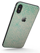 Faded Teal Snowflake Pattern - iPhone X Skin-Kit