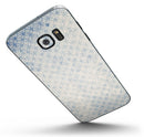Faded_White_and_Blue_Interlocking_Squares_-_Galaxy_S7_Edge_-_V1.jpg?