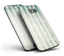 Faded_White_and_Blue_Scratched_Vertival_Stripes_-_Galaxy_S7_Edge_-_V4.jpg