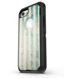 Faded_White_and_Blue_Scratched_Vertival_Stripes_iPhone7_Defender_V3.jpg