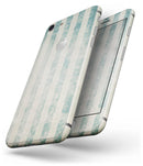 Faded White and Blue Scratched Vertival Stripes - Skin-kit for the iPhone 8 or 8 Plus