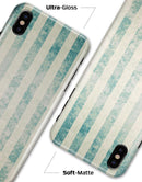 Faded White and Blue Scratched Vertival Stripes - iPhone X Clipit Case