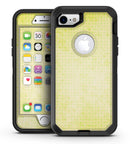 Faded_Yellow_Micro_Grunge_Dots_iPhone7_Defender_V2.jpg