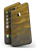 Fading_Golden_Ridges_-_iPhone_7_Plus_-_FullBody_4PC_v4.jpg