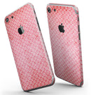 Fading_Red_and_White_Snowflake_Pattern_-_iPhone_7_-_FullBody_4PC_v3.jpg