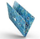 Floral Pattern on Blue Watercolor - MacBook Pro with Retina Display Full-Coverage Skin Kit