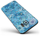 Floral_Pattern_on_Blue_Watercolor_-_Galaxy_S7_Edge_-_V2.jpg