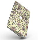 Floral Pattern on Yellow Watercolor - MacBook Pro with Retina Display Full-Coverage Skin Kit