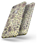Floral Pattern on Yellow Watercolor - Skin-kit for the iPhone 8 or 8 Plus