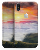 Foggy Mountainside - iPhone X Skin-Kit